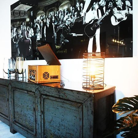Music Of The World - Antwerp Apartment Exterior photo
